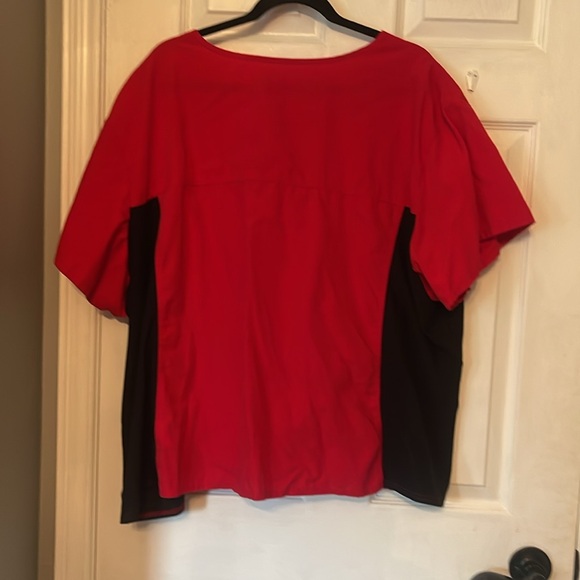 Red Scrub Top - Picture 2 of 3